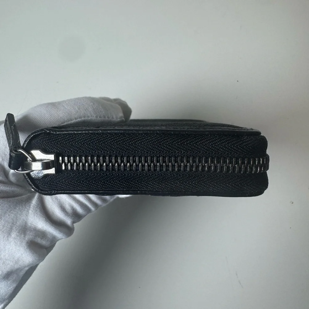 Gucci Women’s Black GG Monogram Canvas Long Zip Wallet